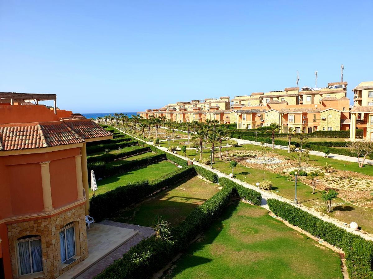 Blumar North Coast - Sidi Abdelrahman - Appartment On Seafront - شاليه دورين علي البحر في قرية بلومار سيدي عبدالرحمن El Alamein Exterior photo