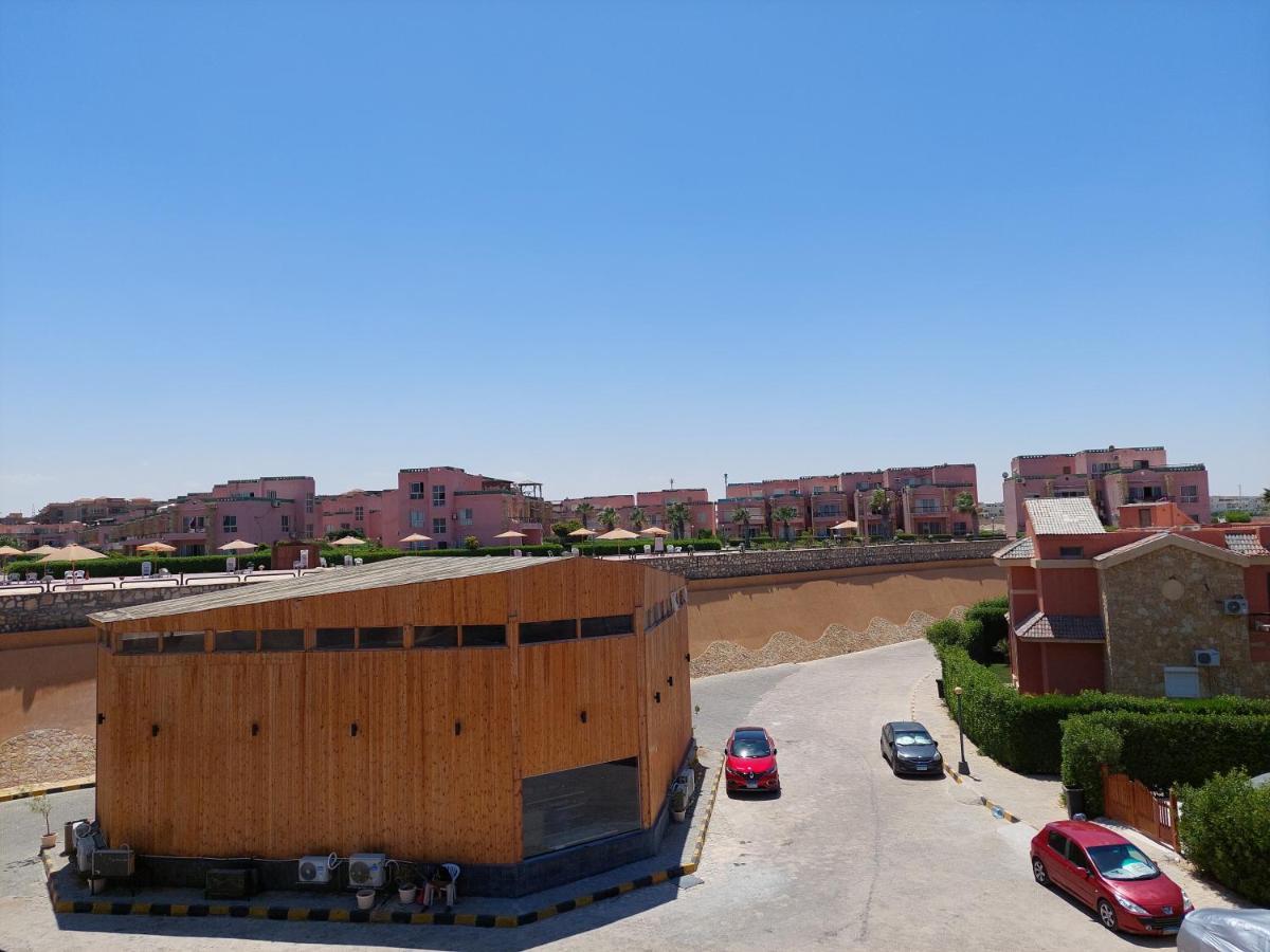 Blumar North Coast - Sidi Abdelrahman - Appartment On Seafront - شاليه دورين علي البحر في قرية بلومار سيدي عبدالرحمن El Alamein Exterior photo